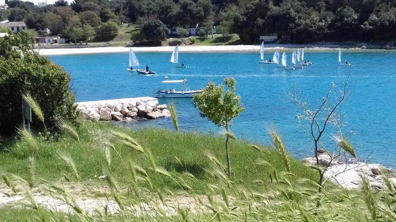 Apartman Bela Apartment Pula 0*,